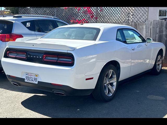 2022 Dodge Challenger SXT