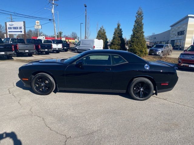 2022 Dodge Challenger SXT