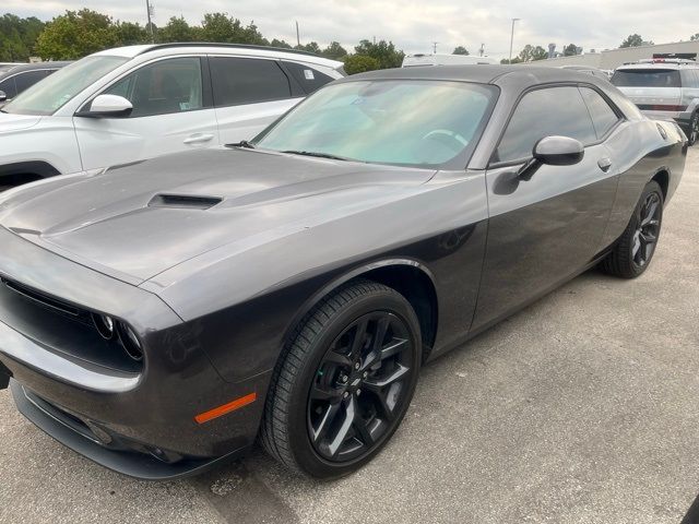 2022 Dodge Challenger SXT