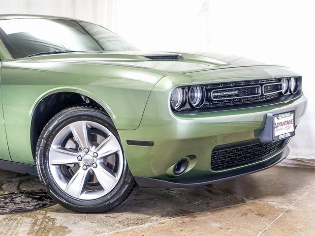 2022 Dodge Challenger SXT