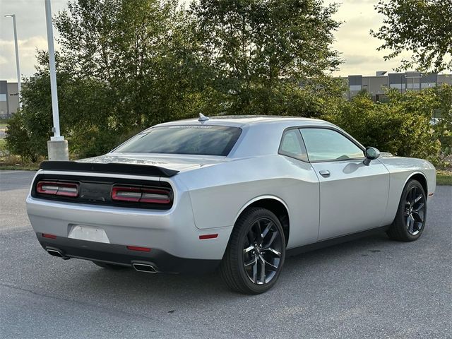 2022 Dodge Challenger SXT