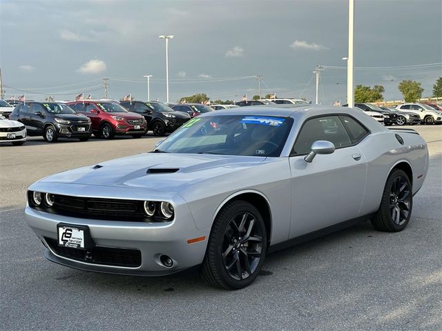 2022 Dodge Challenger SXT