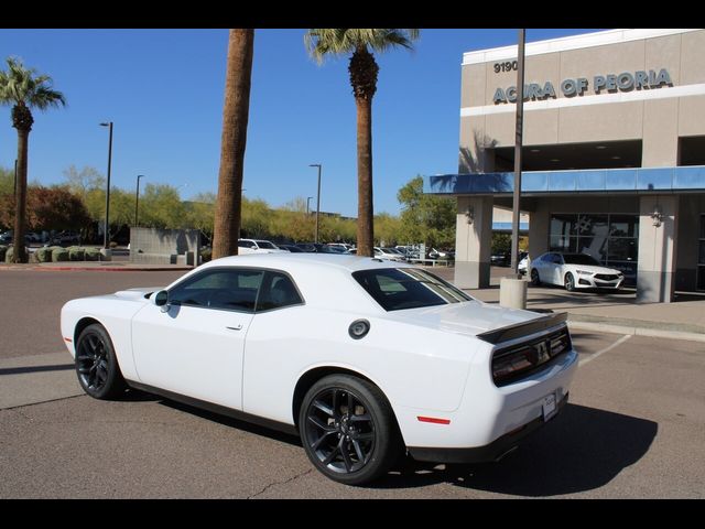 2022 Dodge Challenger SXT