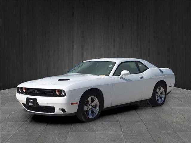 2022 Dodge Challenger SXT