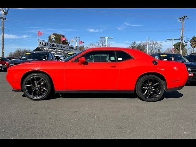 2022 Dodge Challenger SXT