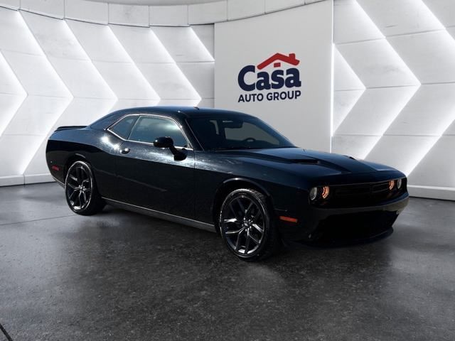 2022 Dodge Challenger SXT