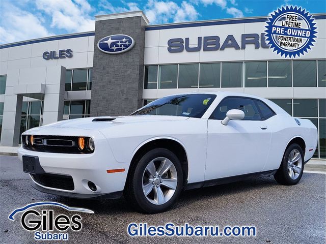 2022 Dodge Challenger SXT