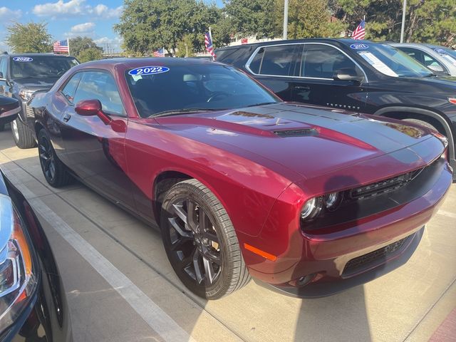 2022 Dodge Challenger SXT