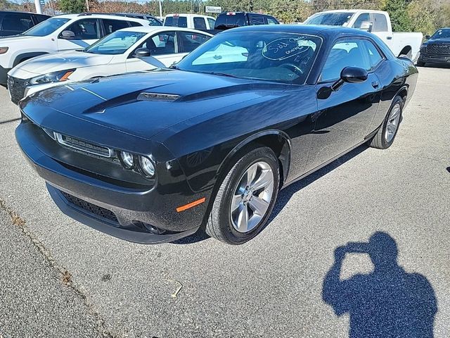 2022 Dodge Challenger SXT