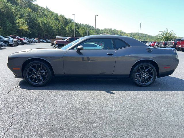 2022 Dodge Challenger SXT