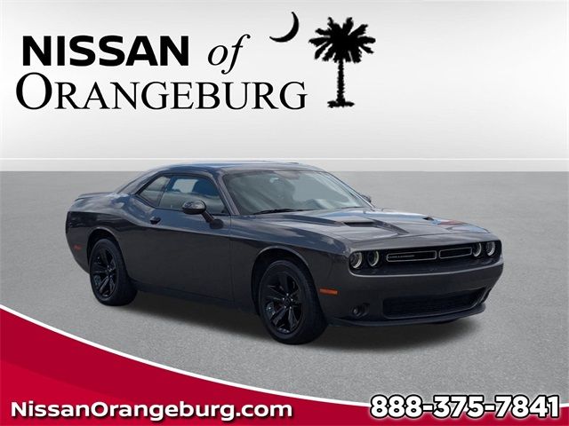 2022 Dodge Challenger SXT