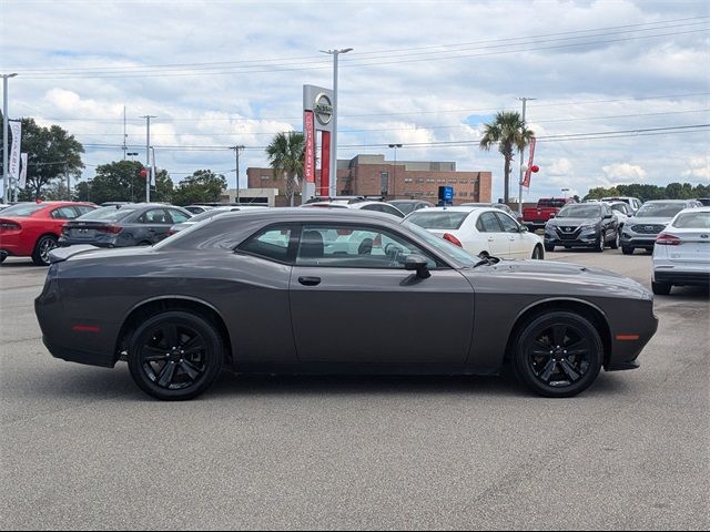 2022 Dodge Challenger SXT