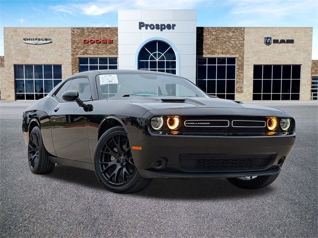 2022 Dodge Challenger SXT