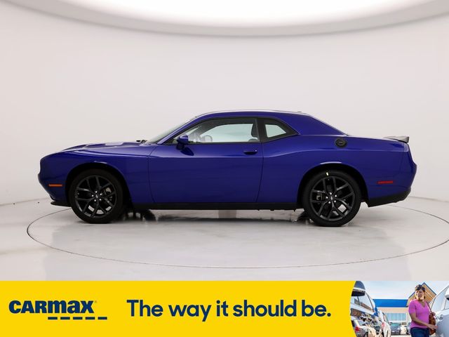 2022 Dodge Challenger SXT