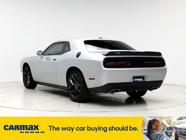 2022 Dodge Challenger SXT