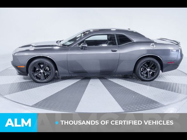 2022 Dodge Challenger SXT