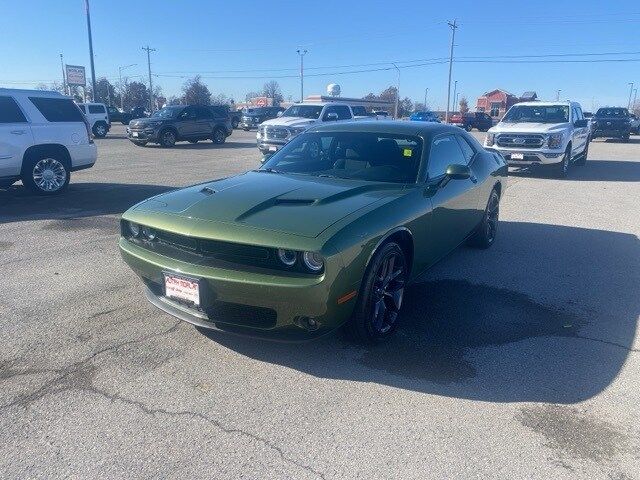 2022 Dodge Challenger SXT