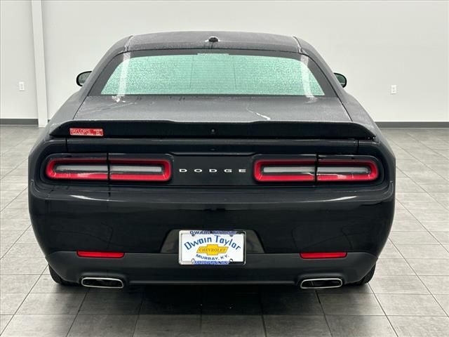 2022 Dodge Challenger SXT