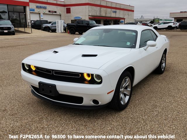 2022 Dodge Challenger SXT