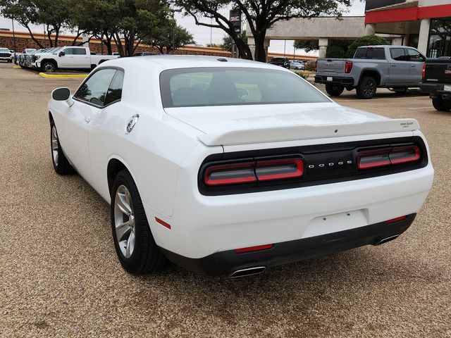 2022 Dodge Challenger SXT