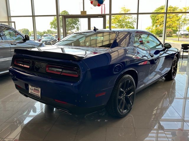 2022 Dodge Challenger SXT