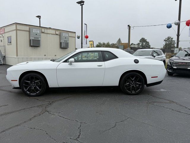 2022 Dodge Challenger SXT