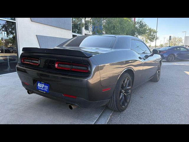 2022 Dodge Challenger SXT