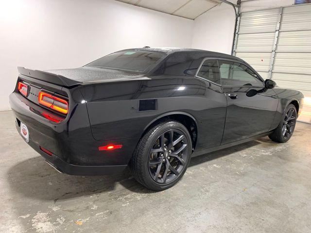 2022 Dodge Challenger SXT