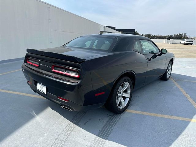 2022 Dodge Challenger SXT