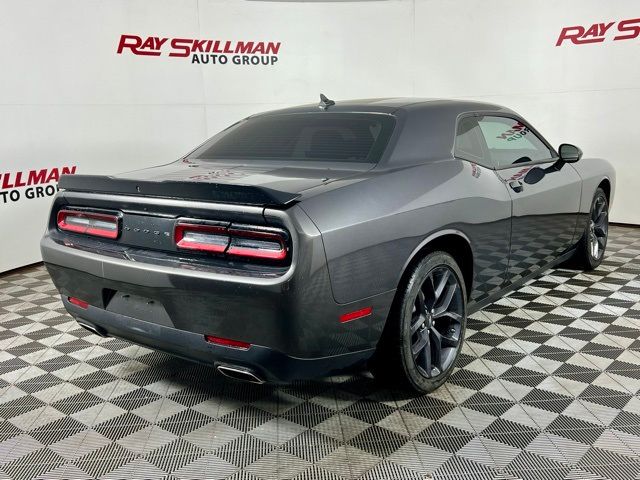 2022 Dodge Challenger SXT