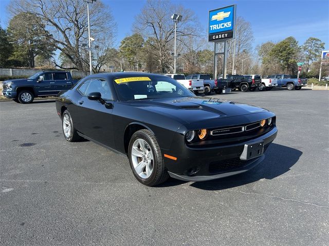 2022 Dodge Challenger SXT