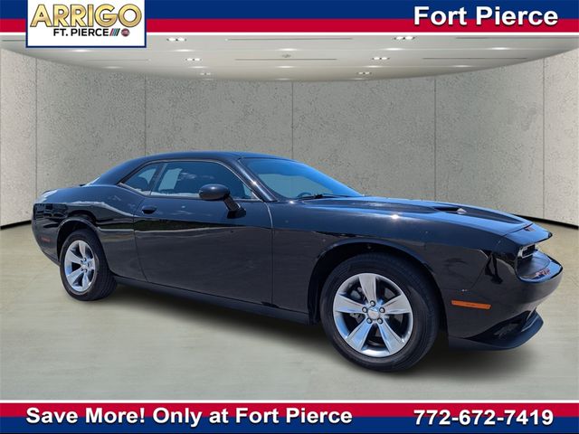2022 Dodge Challenger SXT