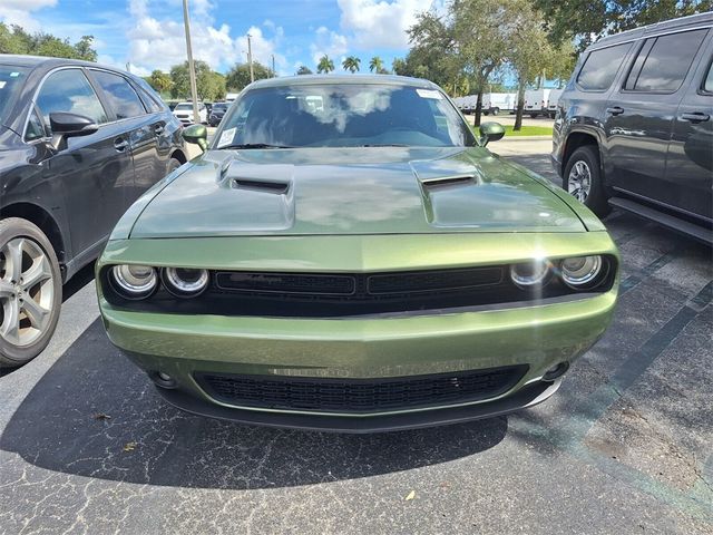 2022 Dodge Challenger SXT