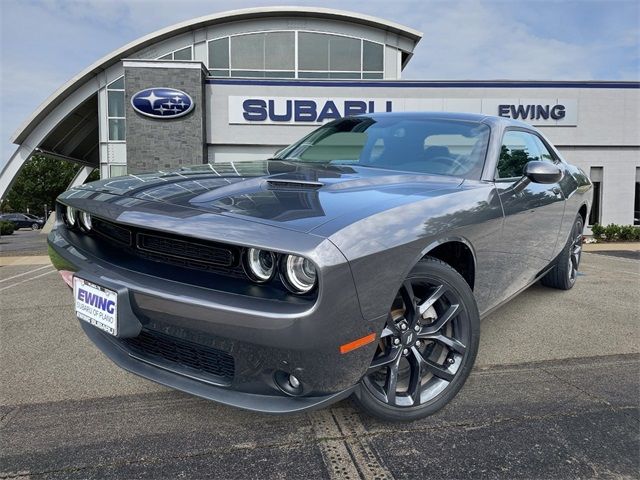 2022 Dodge Challenger SXT