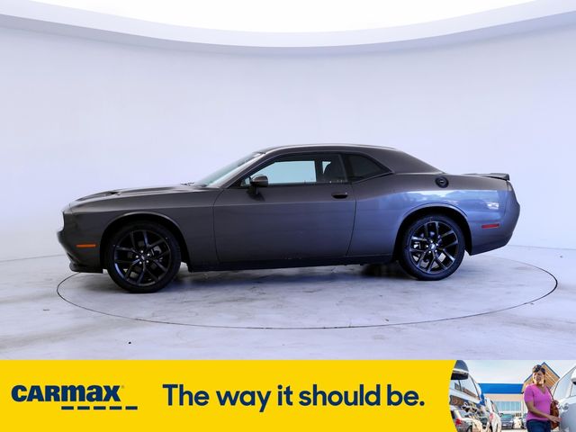 2022 Dodge Challenger SXT