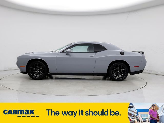 2022 Dodge Challenger SXT