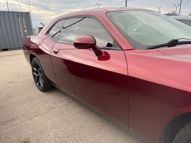 2022 Dodge Challenger SXT