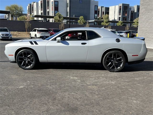 2022 Dodge Challenger SXT