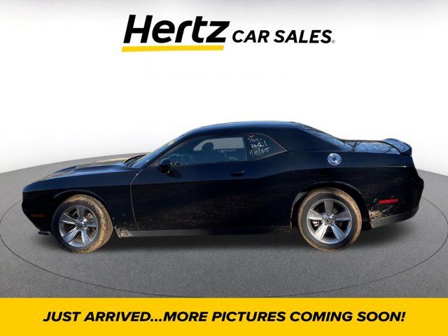 2022 Dodge Challenger SXT