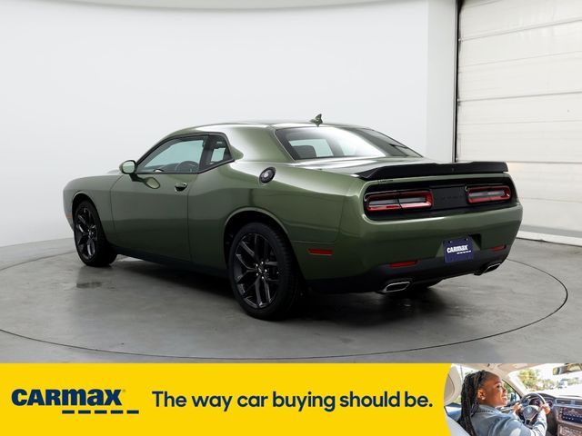 2022 Dodge Challenger SXT