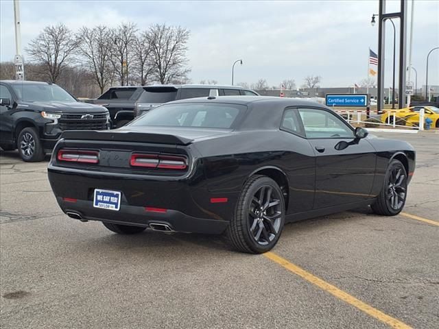 2022 Dodge Challenger SXT