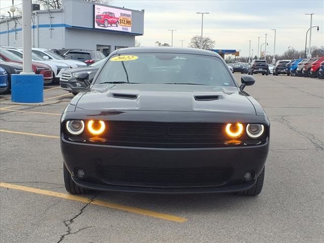 2022 Dodge Challenger SXT