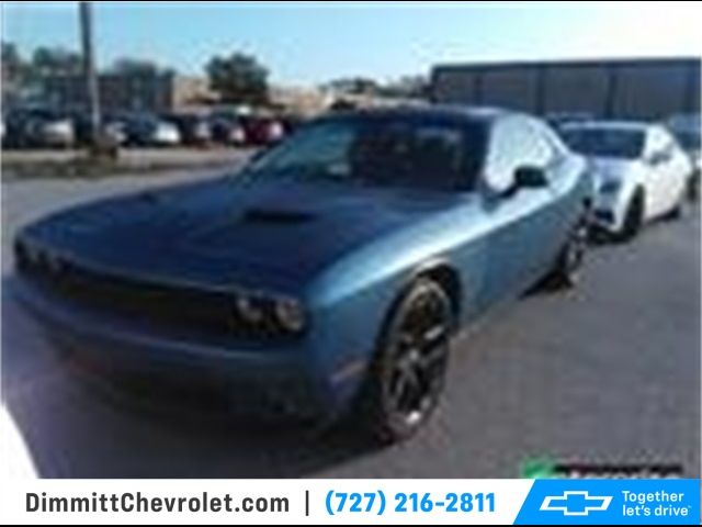 2022 Dodge Challenger SXT