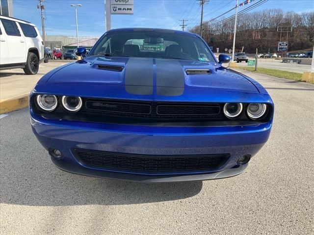 2022 Dodge Challenger SXT