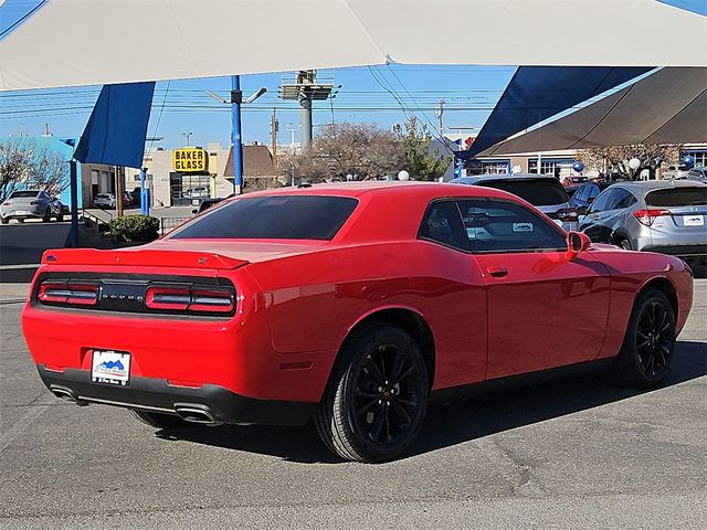 2022 Dodge Challenger SXT