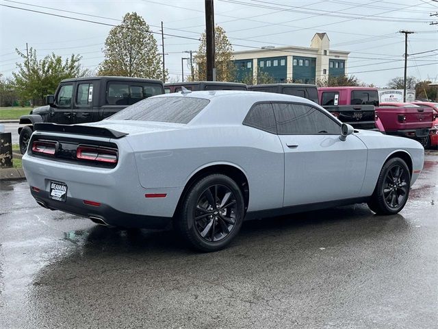 2022 Dodge Challenger SXT