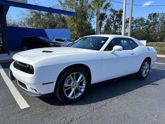 2022 Dodge Challenger SXT