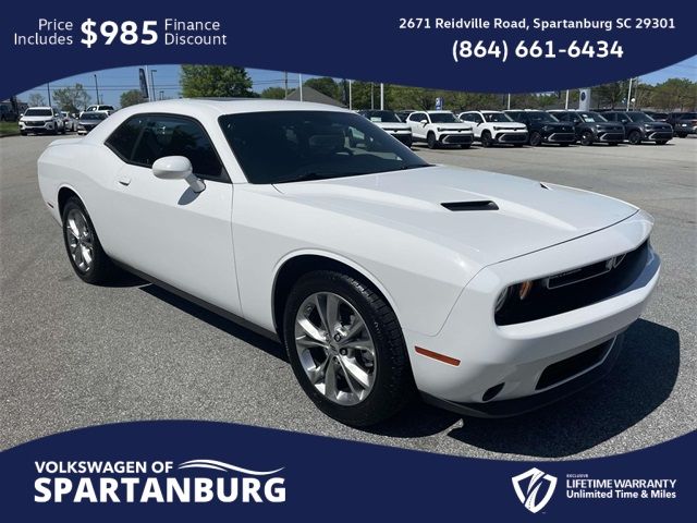 2022 Dodge Challenger SXT
