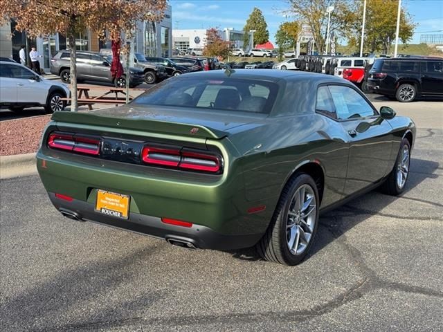 2022 Dodge Challenger SXT