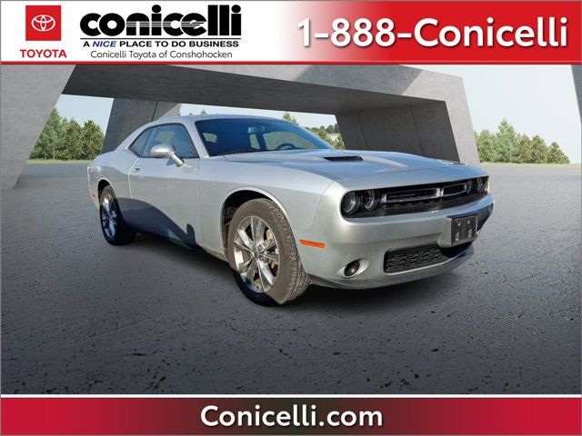 2022 Dodge Challenger SXT